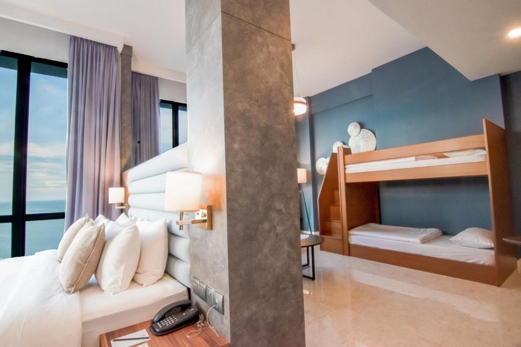 هتل هامپتون